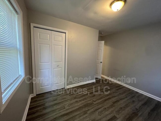 Building Photo - 4079 Missouri St