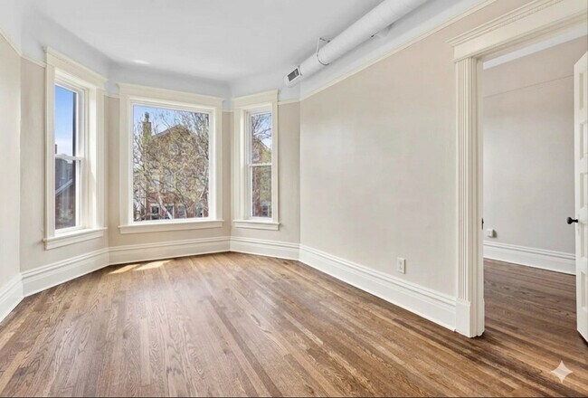 Building Photo - 3751 N Clifton Ave