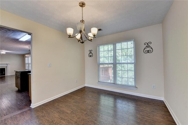 Building Photo - 3380 McClure Woods Dr