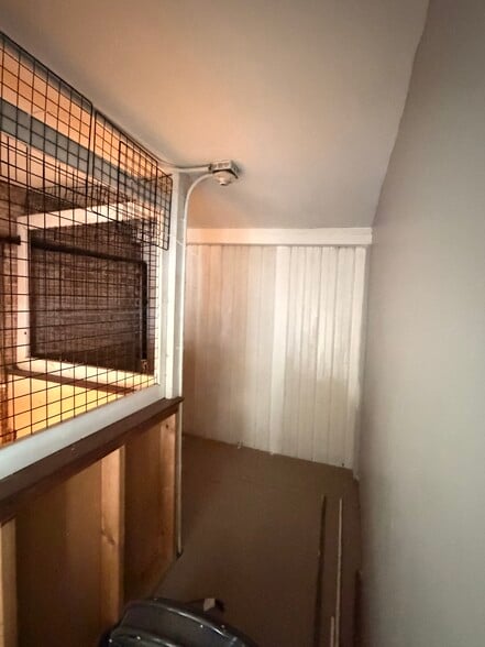 Dry Storage - 2423 S 57th Ct