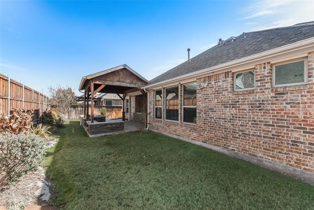 Building Photo - 2911 Redfern Dr