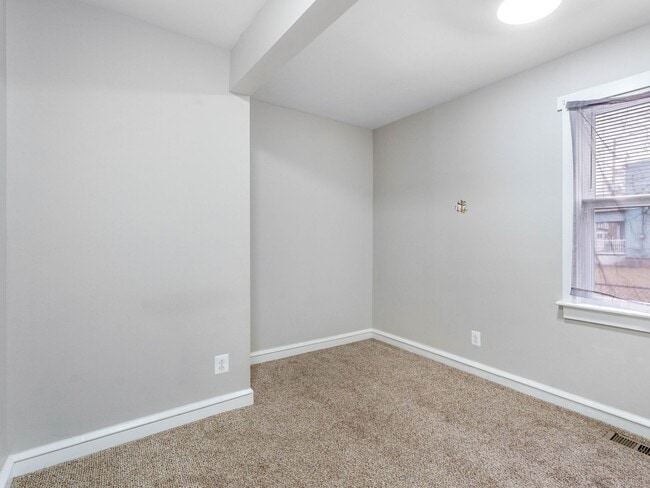 Building Photo - Newly Upgraded Duplex Unit for Rent – Modern Kitchen & Bathroom | Gloucester, NJ