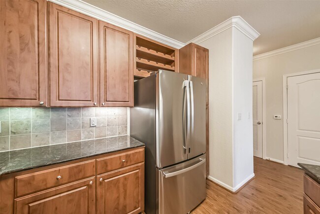 Building Photo - 1711 Old Spanish Trl