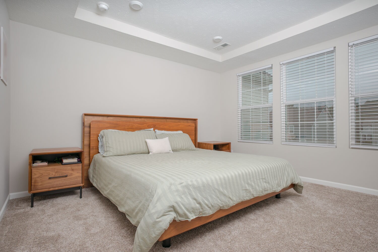 Building Photo - 810 Dipper Ln