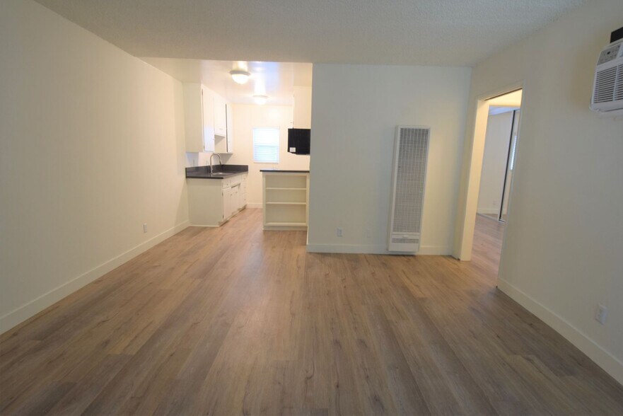 Building Photo - 4201 Arch Dr