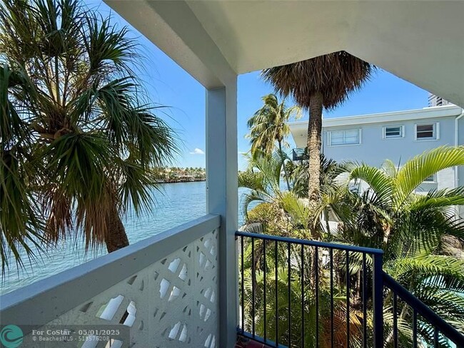 Building Photo - 2600 S Ocean Dr