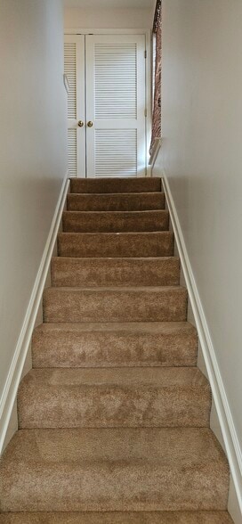 Building Photo - 12332 Rollys Ridge Ave