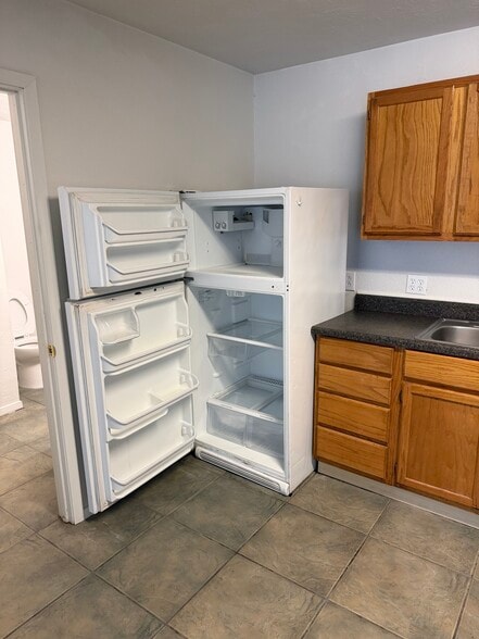 Building Photo - 212 Boston Ave