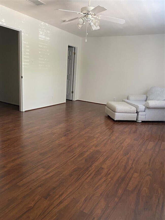 Building Photo - 3101 Bent Tree Cove
