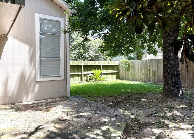 Building Photo - 12311 Hamsfield Ct