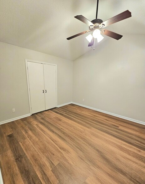 Master Bedroom - 10430 Brawley Ln