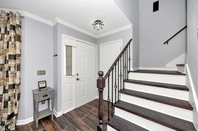 Building Photo - Welcome Home!
