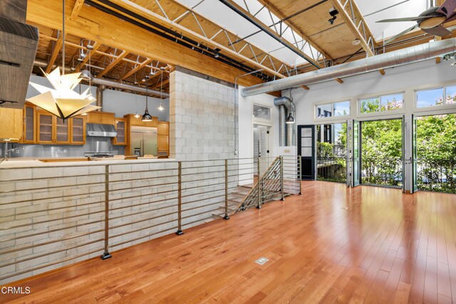 Building Photo - 68 E Montecito Ave