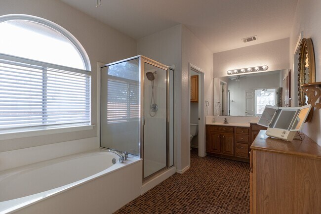 Building Photo - 8818 Firebaugh Dr