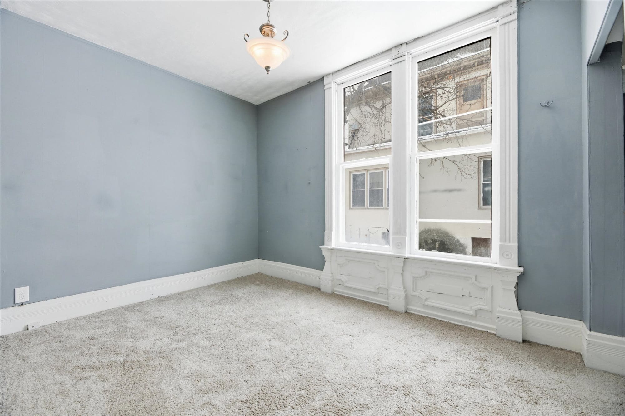 Building Photo - 516 5th Ave SE