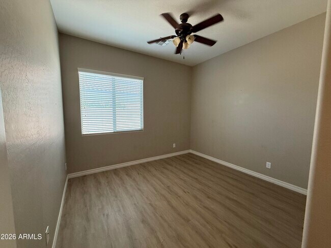 Building Photo - 4045 S Camellia Dr