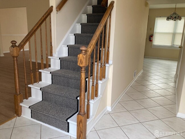 Building Photo - 22 Karnell Dr