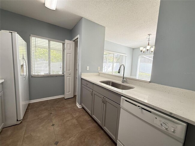 Building Photo - 2201 Fluorshire Dr