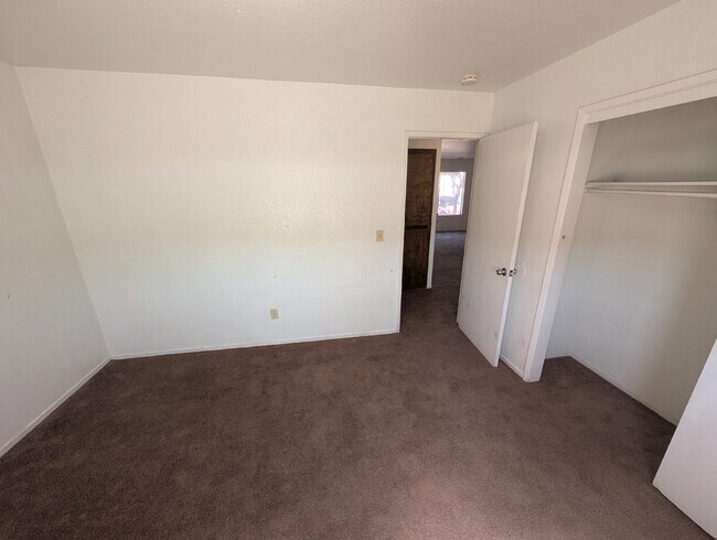 Building Photo - "Charming Studio Retreat: Your Cozy Haven in Porterville!"