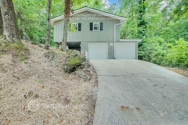 Building Photo - 6395 El Caudillo Ct