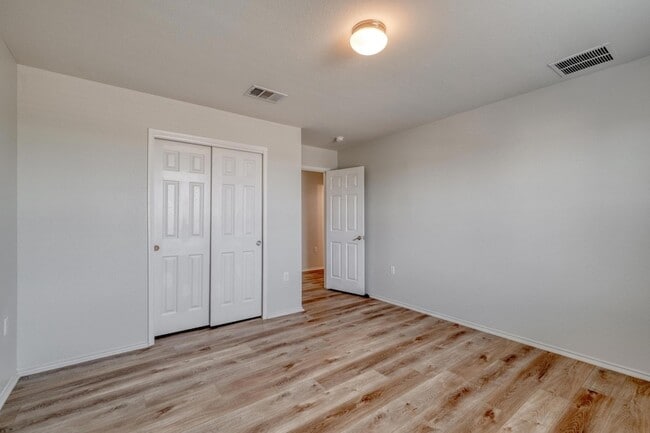 Building Photo - 9104 China Rose Dr