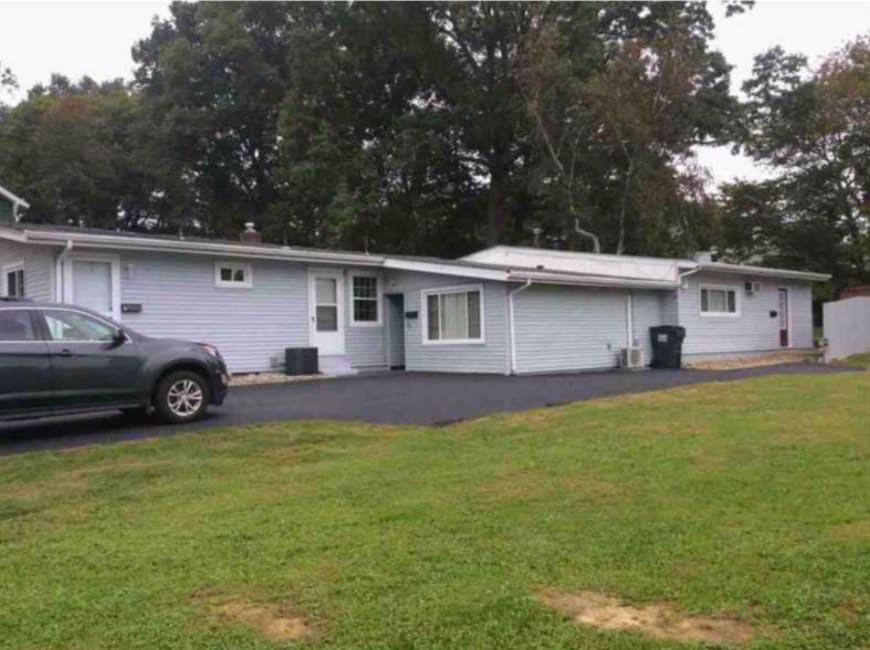 Building Photo - 74 Homestead Dr