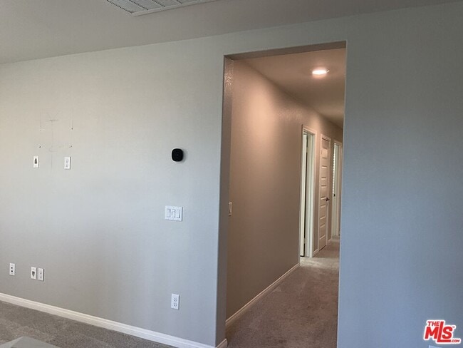 Building Photo - 20909 Mountain Gate Dr