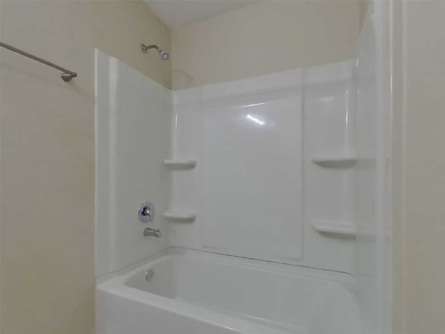 Building Photo - 701 Totem Trail Dr