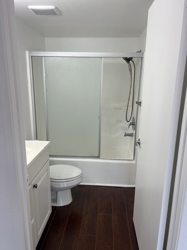 Building Photo - $3850 / 3br - Condo 3 beds 2 baths (West LA)