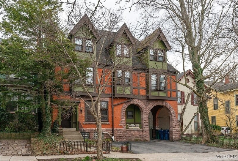 Primary Photo - 59 Irving Pl