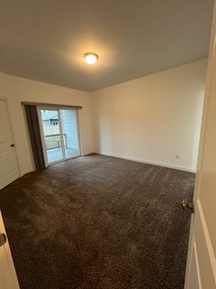 Building Photo - 256 Albatross St NE