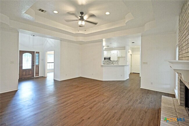 Building Photo - 380 Las Brisas Blvd