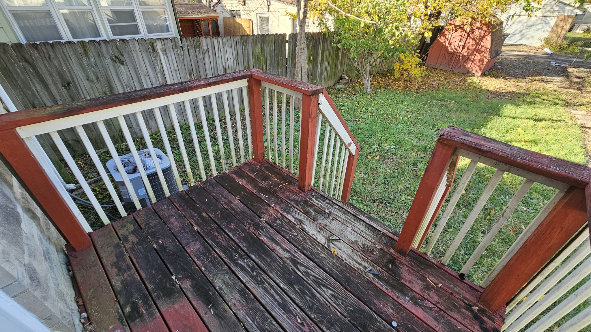 Deck - 907 Beecher St