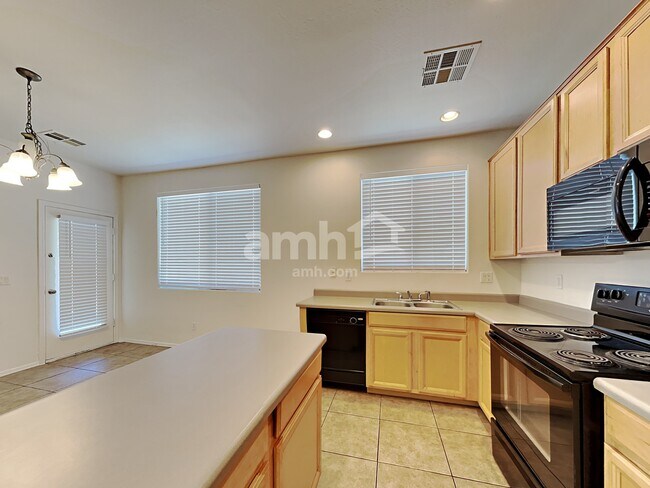 Building Photo - 17584 W Banff Ln