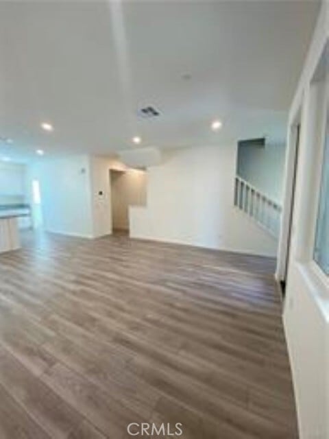 Building Photo - 177 Steely