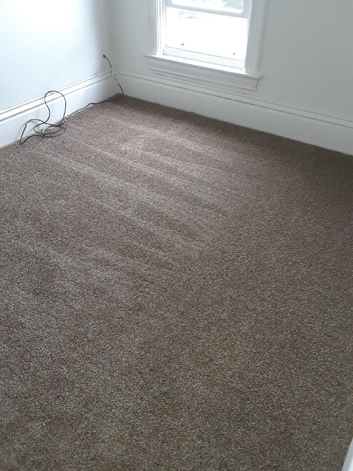 Building Photo - 1335 W 3rd St