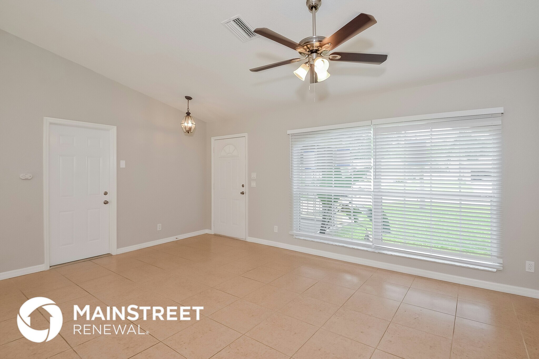 Building Photo - 3858 N Chamberlain Blvd