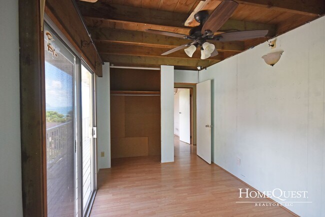 Building Photo - Large 4BR/2.5BA Home with a View!  $3600/mo