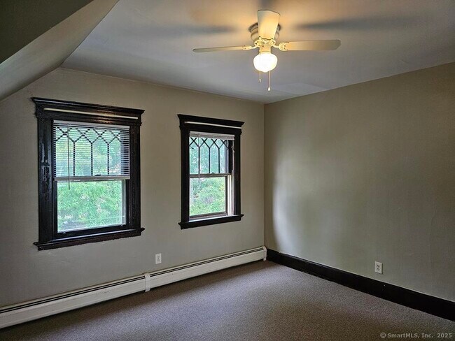 Building Photo - 169 Winchester Ave