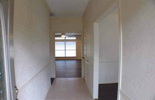Building Photo - 7745 Pecan Dr