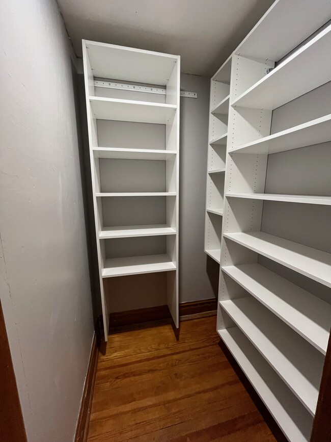 Walk-in Closet - 6427 Elm St