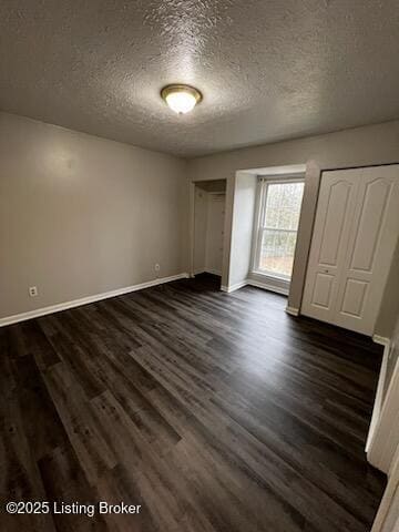 Building Photo - 5505 Baywood Dr