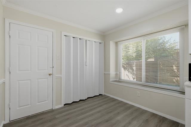 Building Photo - 5005 Frontier Ln