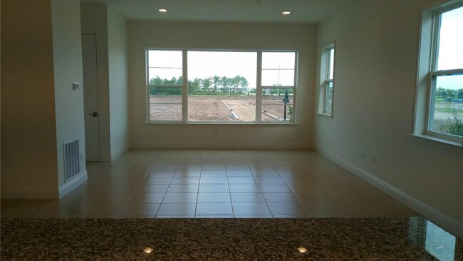 Building Photo - 13635 Larkton Ln