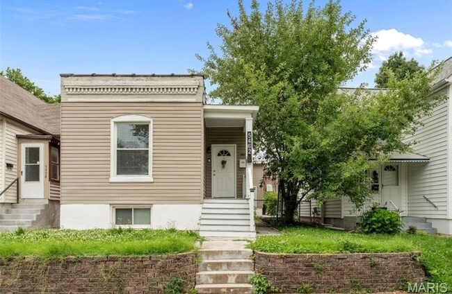 Building Photo - 5462 Christy Ave
