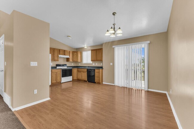 Building Photo - 68 S 1700 W