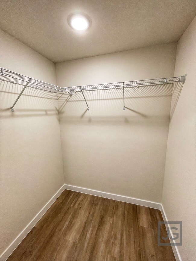 Walk-In Closet 2 - 9184 NW 44th Ct