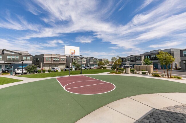 Building Photo - 2024 Lennar-Built Fully Furnished 2BR + Office Space Townhome-Style Condo in Cadence