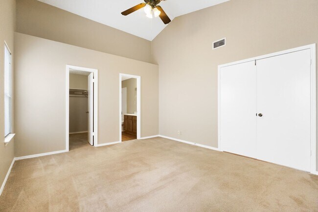 Building Photo - 8007 Forest Crossing
