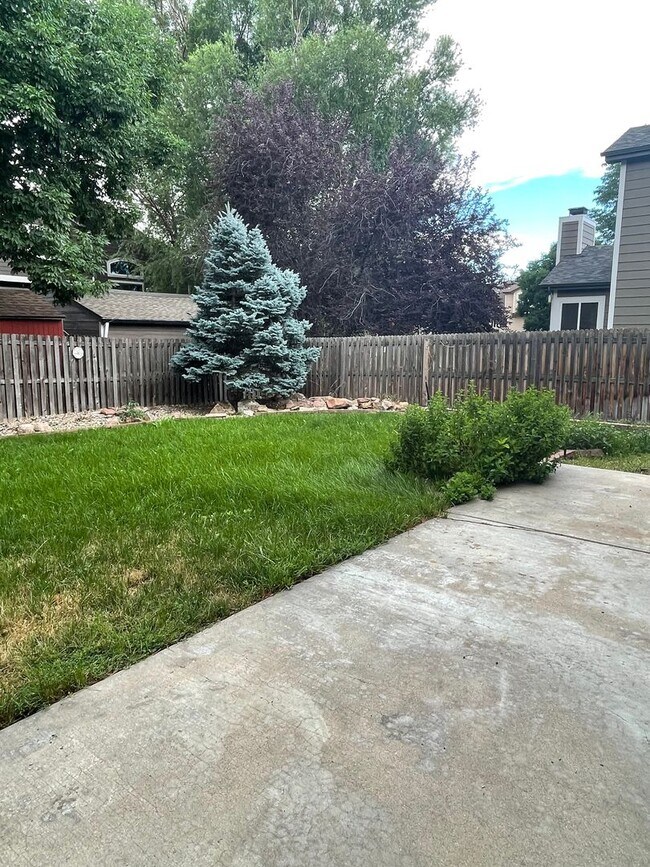 Building Photo - Beautiful Two-Story Home in Cul-de-sac